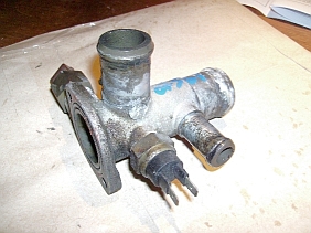 head coolant return
